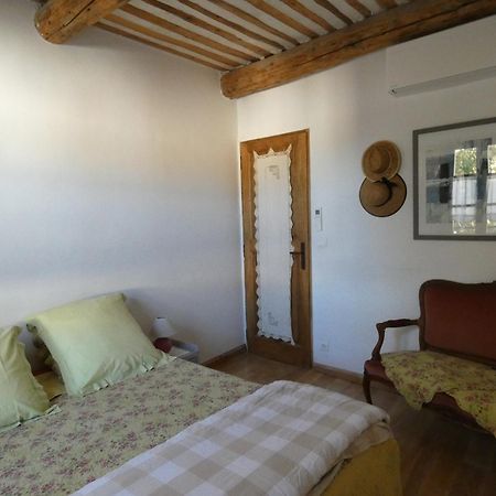 Duplex En Plein Centre Daire LʼIsle-sur-la-Sorgue Dış mekan fotoğraf