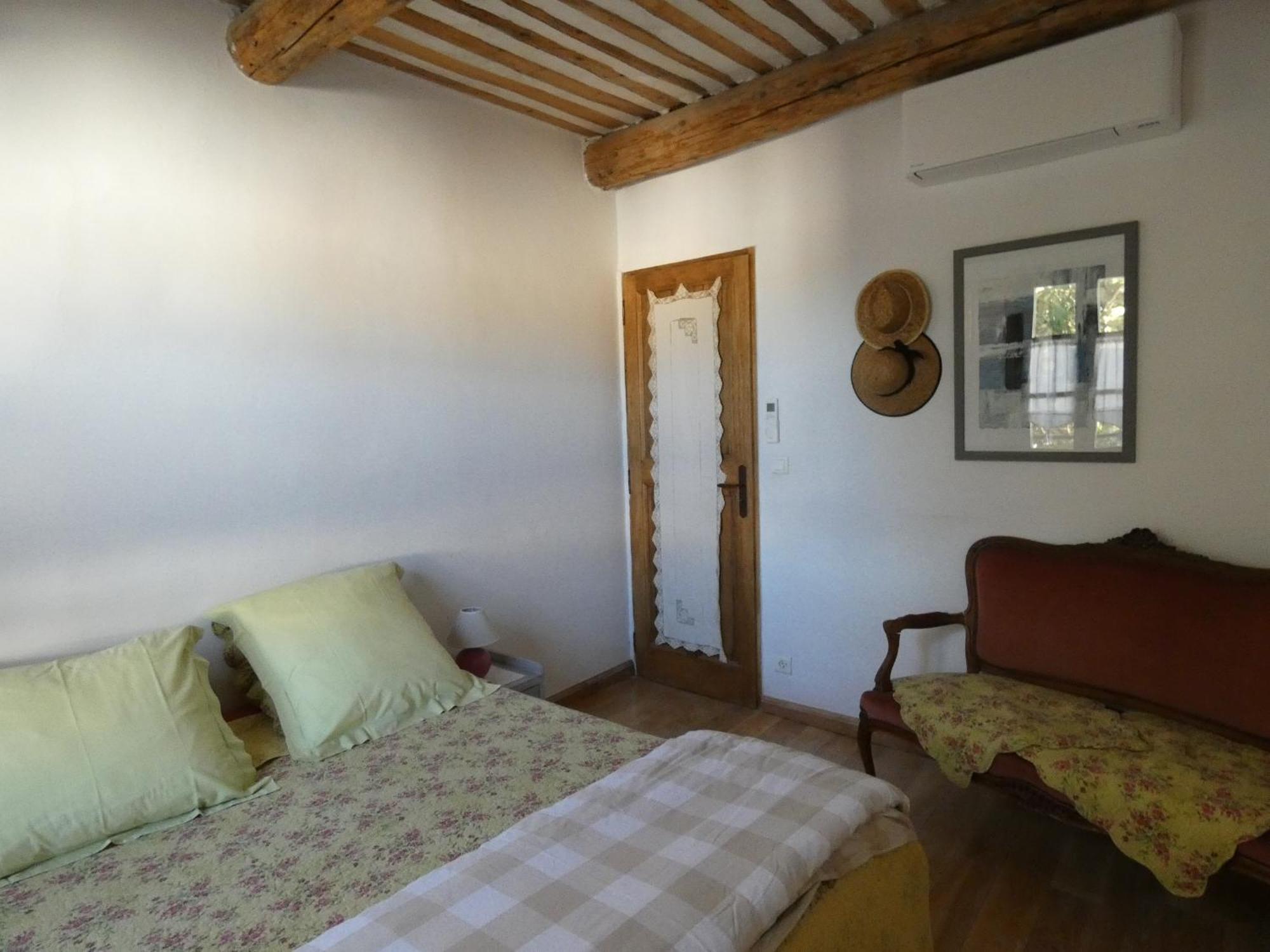 Duplex En Plein Centre Daire LʼIsle-sur-la-Sorgue Dış mekan fotoğraf